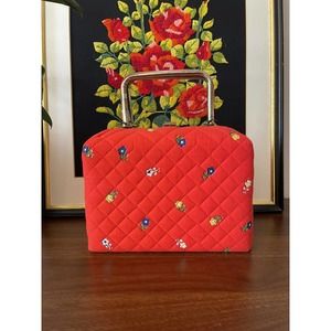 70s Red Daisy Print Quilted Clamshell Handbag